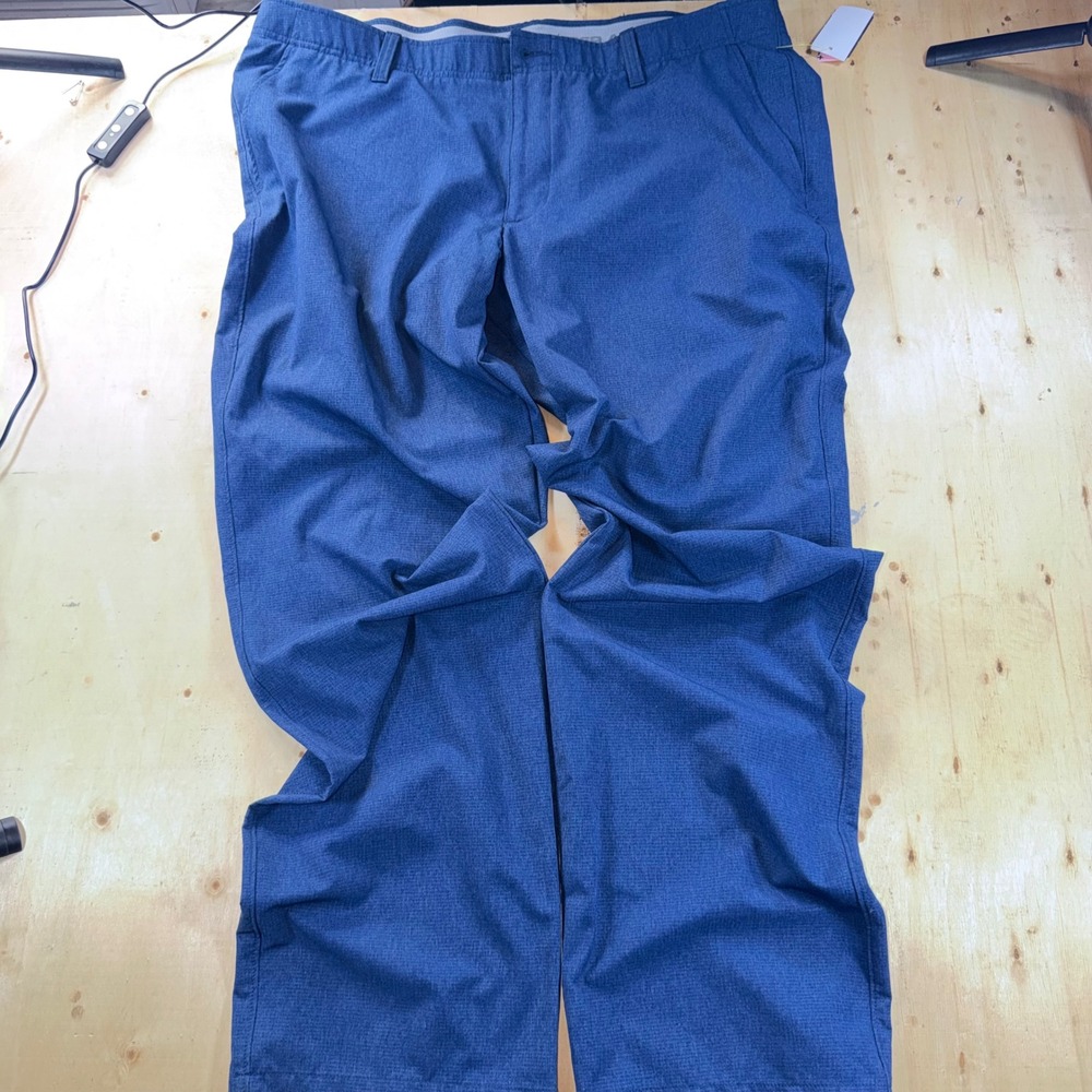 Under Armour Mens 40x32 Blue Heathered Golf Pants Straight Leg Performance